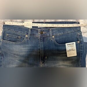Signature by Levi Strauss women’s Bermuda shorts
